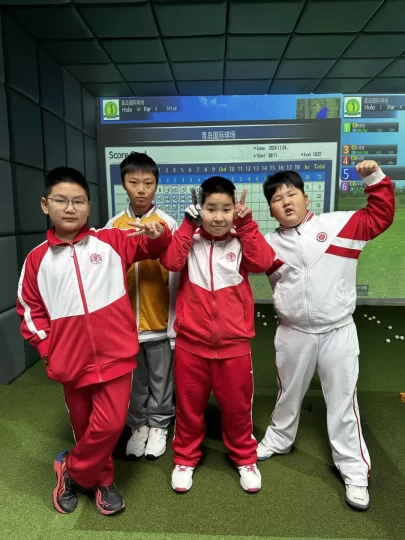 高尔夫进校园成果显著：通州区中小学生比赛见证青少年运动新风尚-北京奥斯塔高尔夫学院