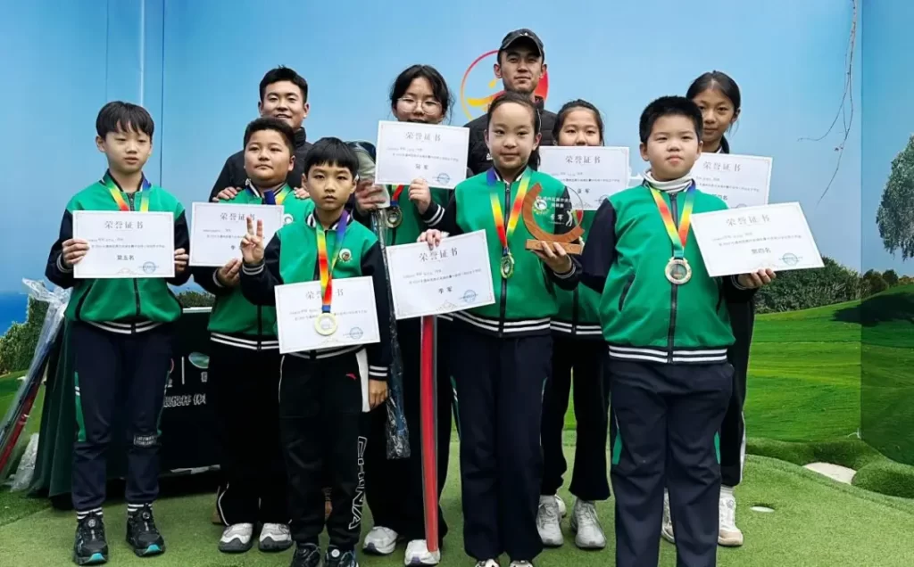 图片[4]-高尔夫进校园成果显著：通州区中小学生比赛见证青少年运动新风尚-北京奥斯塔高尔夫学院